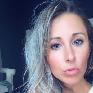 Meet your Posher, Nichole